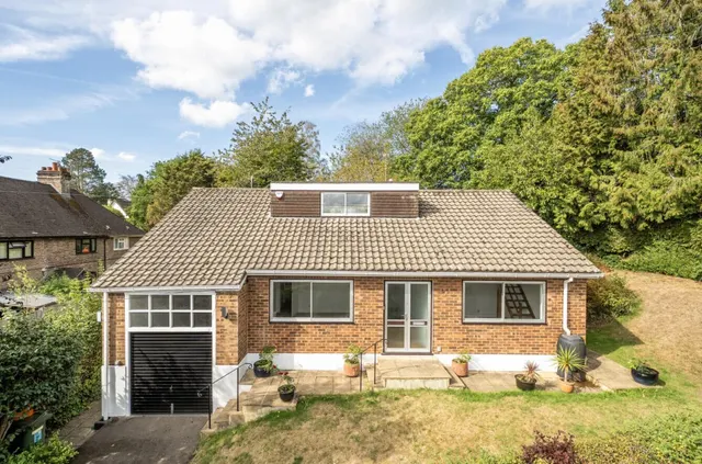 Buckham Thorns Road, Westerham, photo 1