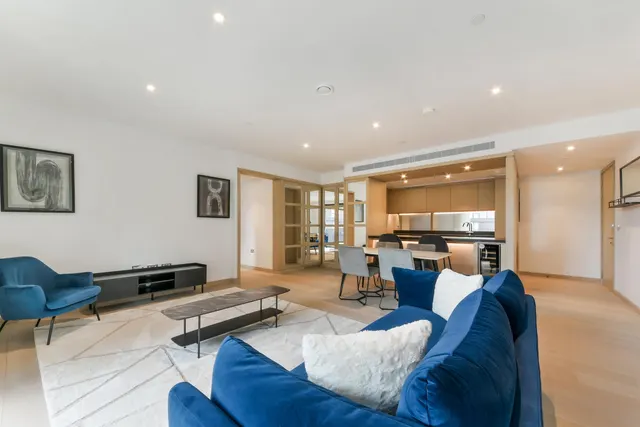 Embassy Gardens, Nine Elms, SW11, photo 1