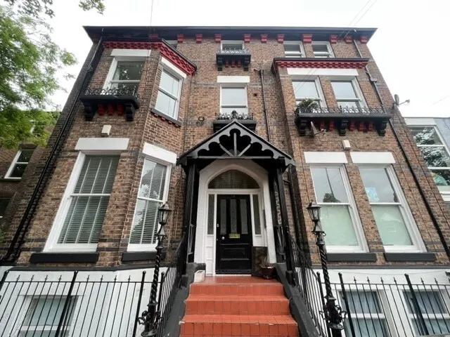 Ullet Road, L17, photo 1