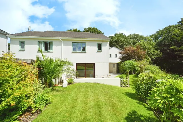 Trencrom Lane, Carbis Bay, TR26, photo 1