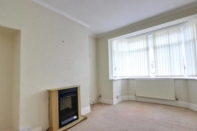 Photo 2 — Boothferry Road, Hessle