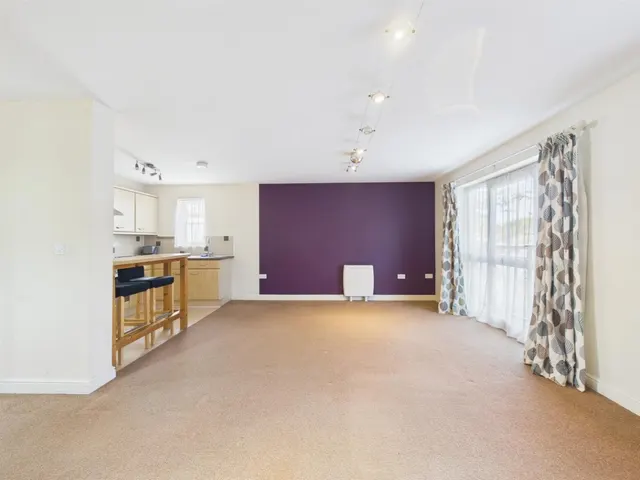 Riverside Drive, Lincoln, LN5, photo 3