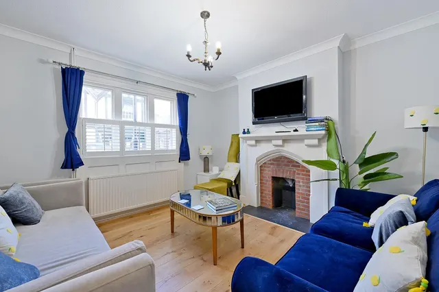High Street, Eton, SL4, photo 2