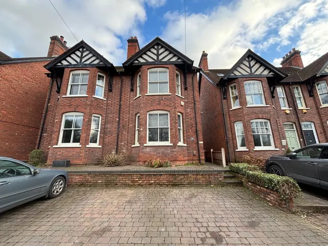 Birmingham Road, Lichfield, WS13, photo 1