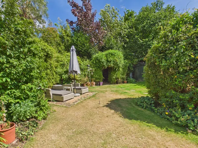 Bottom Lane, Seer Green, HP9, photo 2