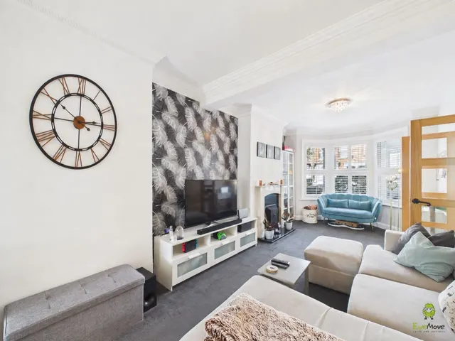 Elsa Road, Welling, DA16, photo 3