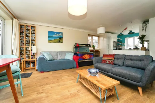 Shelley Road, Dursley, GL11, photo 3