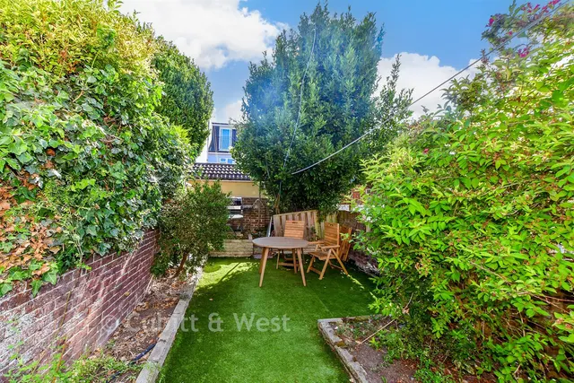 Hollam Road, Southsea, PO4, photo 2