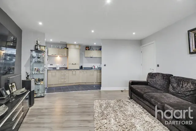 Tanners Close, Dartford, DA1, photo 2
