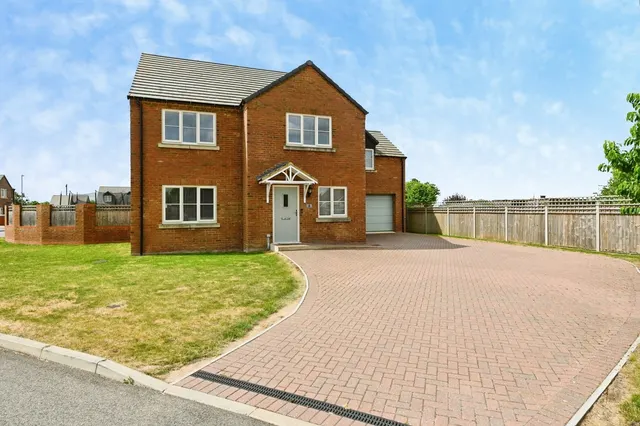 Cavell Way, Fleet, Holbeach, Spalding, PE12, photo 1
