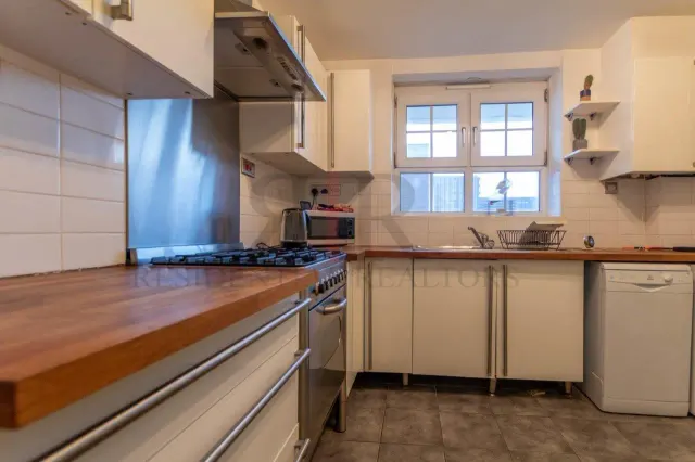 Bath Terrace, SE1, photo 3