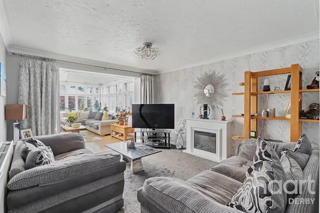 Lows Court, Chellaston, DE73, photo 2