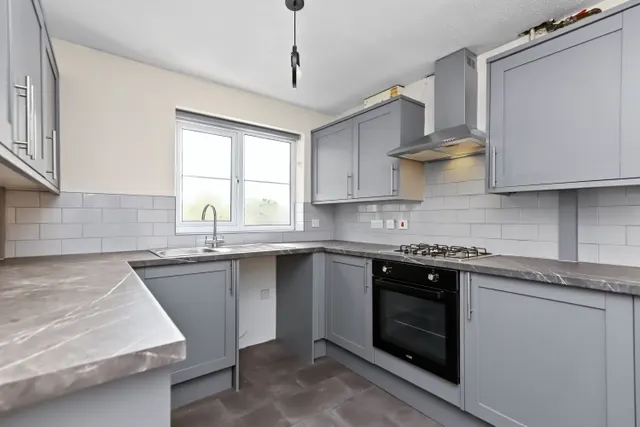 Dale Place, Kidlington, OX5, photo 3