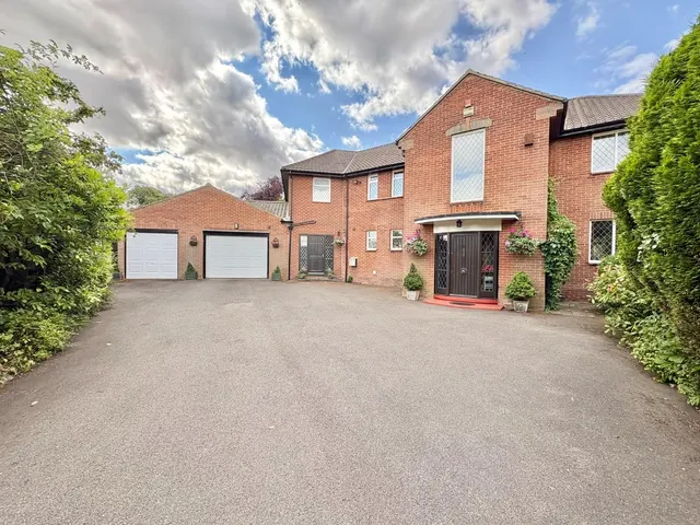 Whitworth Close, Spennymoor, DL16, photo 1