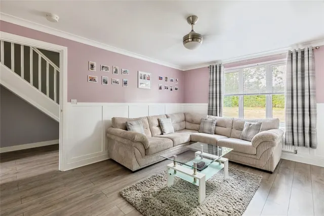 Photo 3 — Kingerlee Road, Banbury, Oxfordshire, OX16