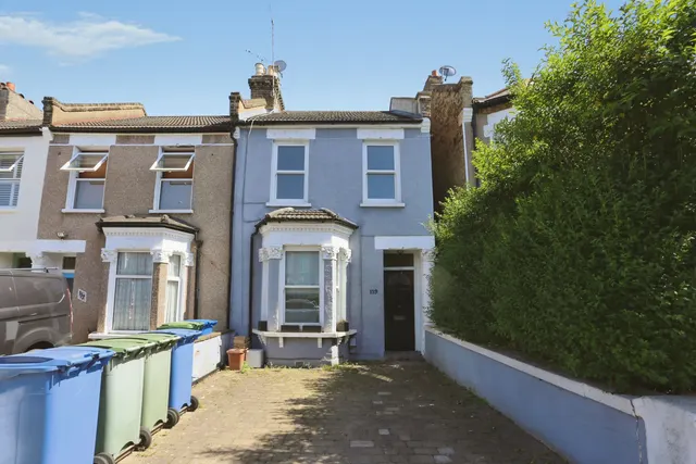Photo 2 — Dunstans Road, East Dulwich