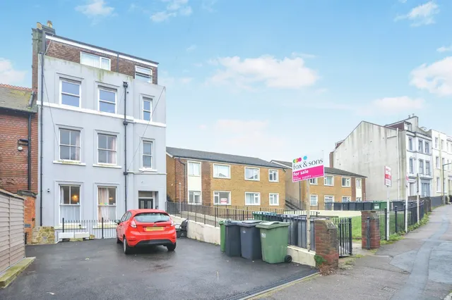 West Hill Road, St. Leonards-On-Sea, photo 1