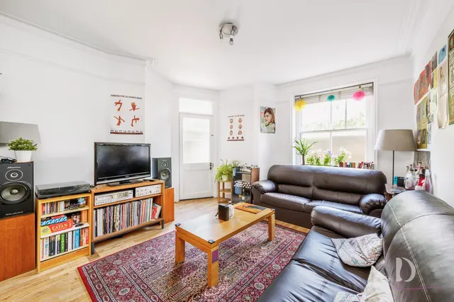 Photo 3 — Lauderdale Road, London, W9 1NG