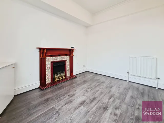 Denstone Road, Reddish, SK5, photo 2