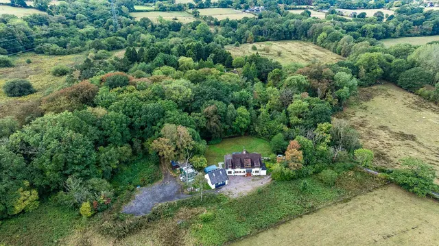 Photo 2 — Schoolfold Lane, Macclesfield, SK10 4PL