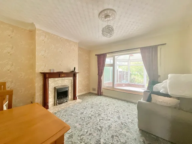 Nessina Grove, Wistaston, CW2, photo 3