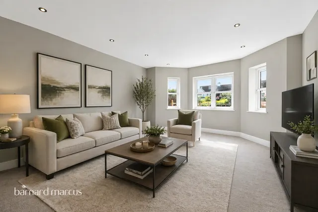 Brunswick Close, Epsom, KT17, photo 3