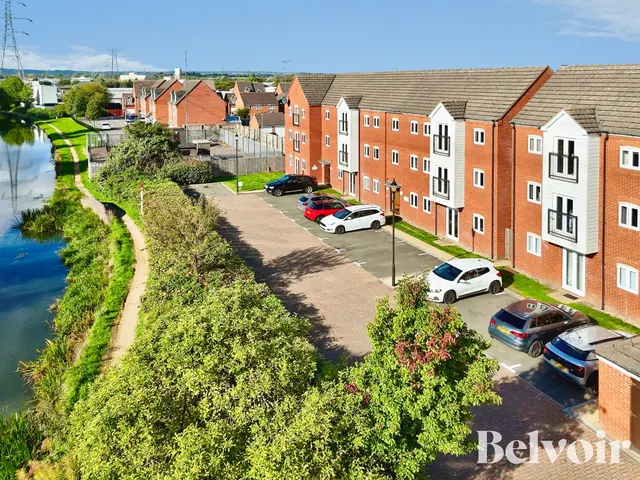 Tame Crossing, Wednesbury, WS10, photo 1
