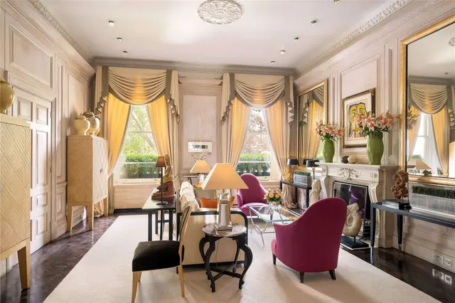 Eaton Square, London, SW1W 9AR, photo 1