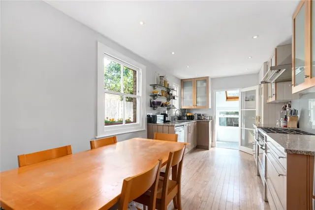 Photo 3 — Thurlby Rd, West Norwood, London, SE27