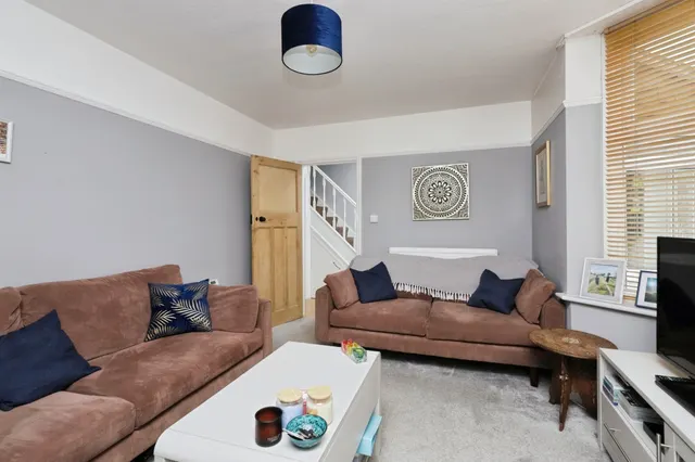 Cavalry Crescent, Eastbourne, BN20, photo 3