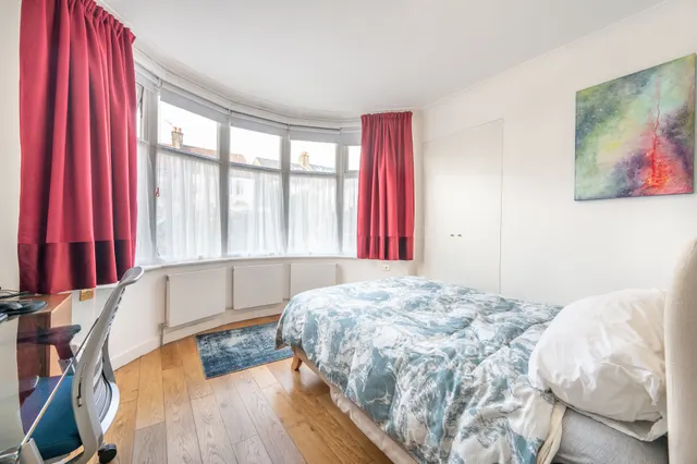 Photo 2 — 177a All Souls Avenue, London