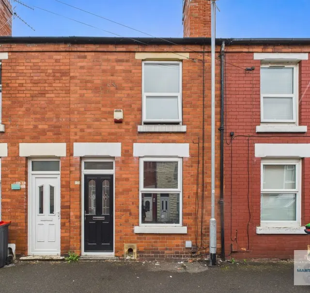 Carlingford Road, Hucknall, NG15, photo 1