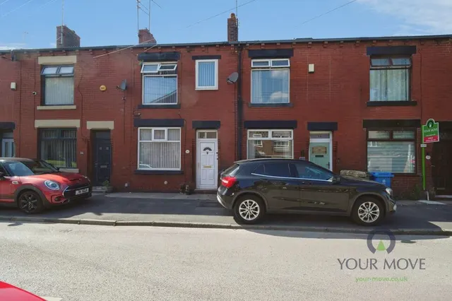Albert Street, Royton, OL2, photo 1