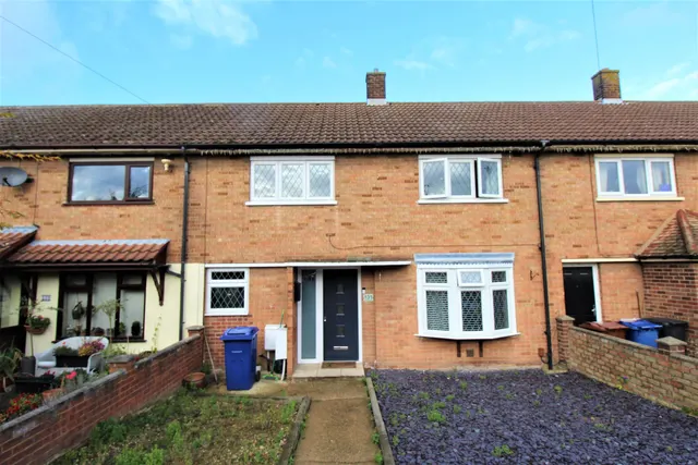 Whitmore Avenue, Grays, Essex, RM16 2HU, photo 1