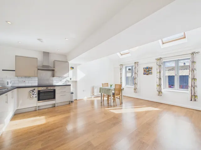 Stillhouse Court, Bedminster, BS3, photo 1