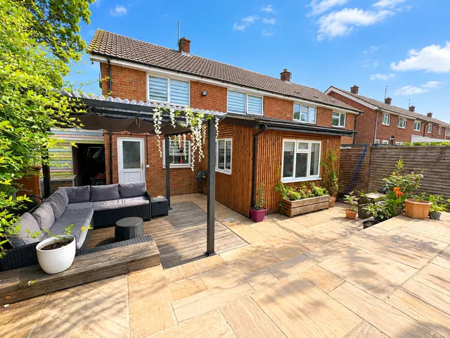Fiennes Road, Banbury, OX16, photo 2