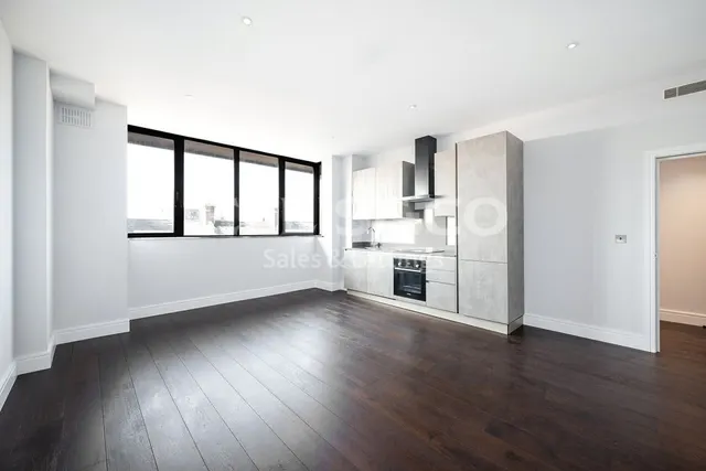 High Road, Whetstone, N20, photo 1