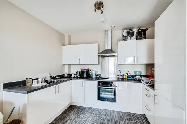 Photo 2 — Farnsby Street, Swindon, Wiltshire, SN1
