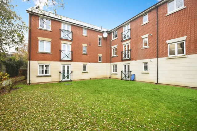 Gerard Gardens, Great Baddow, CHELMSFORD, photo 1