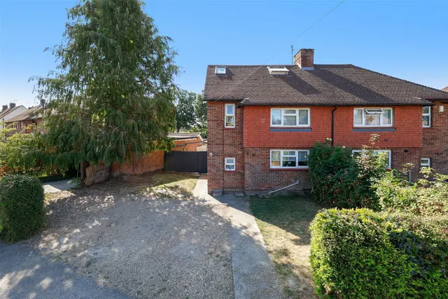 Careys Wood, Smallfield, RH6, photo 1