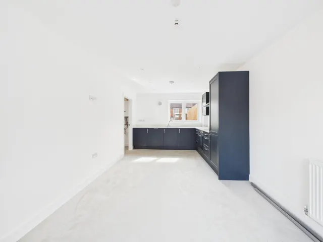 Mable Close, Melton Mowbray, LE13, photo 2