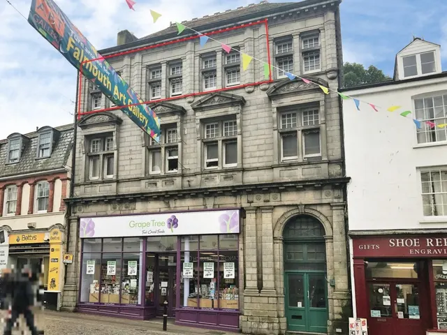 Market Street, Falmouth, photo 1