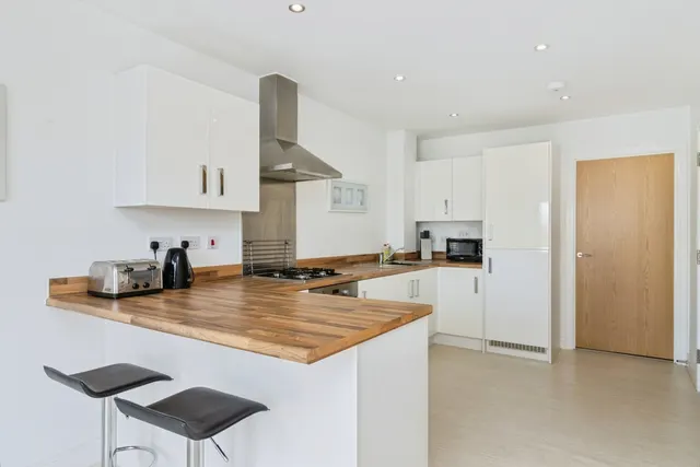 Daveys Elm View, Paignton, TQ4, photo 3
