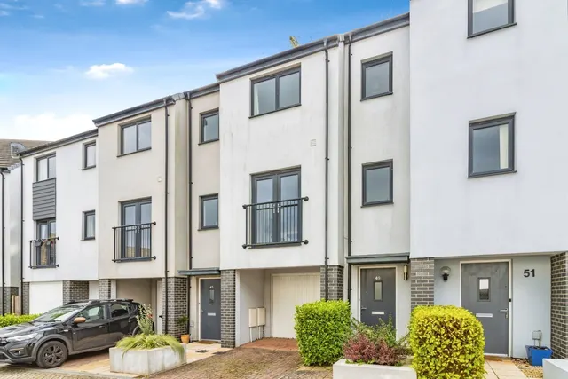 Daveys Elm View, Paignton, TQ4, photo 1