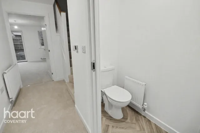 Moat House Grange, Bedworth, CV12, photo 3