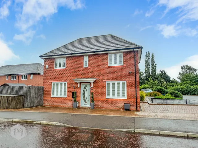 Thompson Farm Meadow, Lowton, Warrington, WA3 2UJ, photo 1
