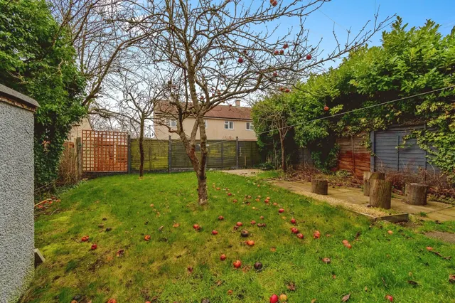 Fircroft Close, Cannock, WS11, photo 2