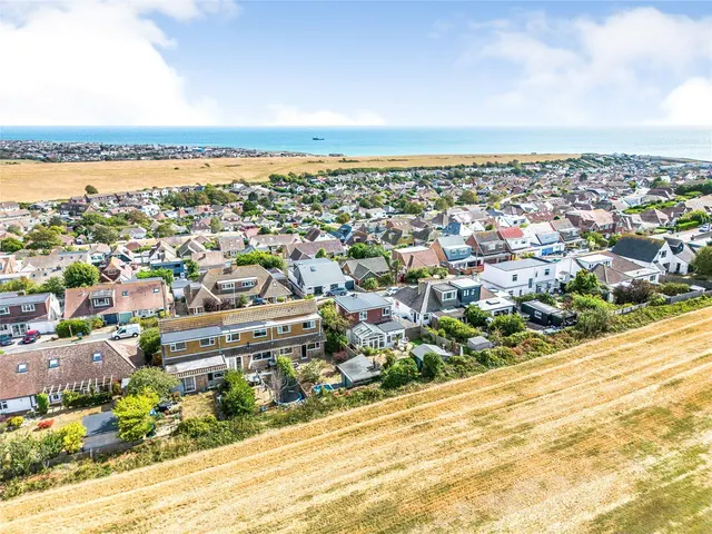 Rodmell Avenue, Brighton, BN2, photo 2