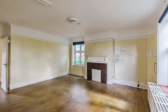 St. Piers Lane, Lingfield, RH7, photo 2