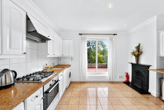 Madrid Road, Barnes, SW13, photo 3